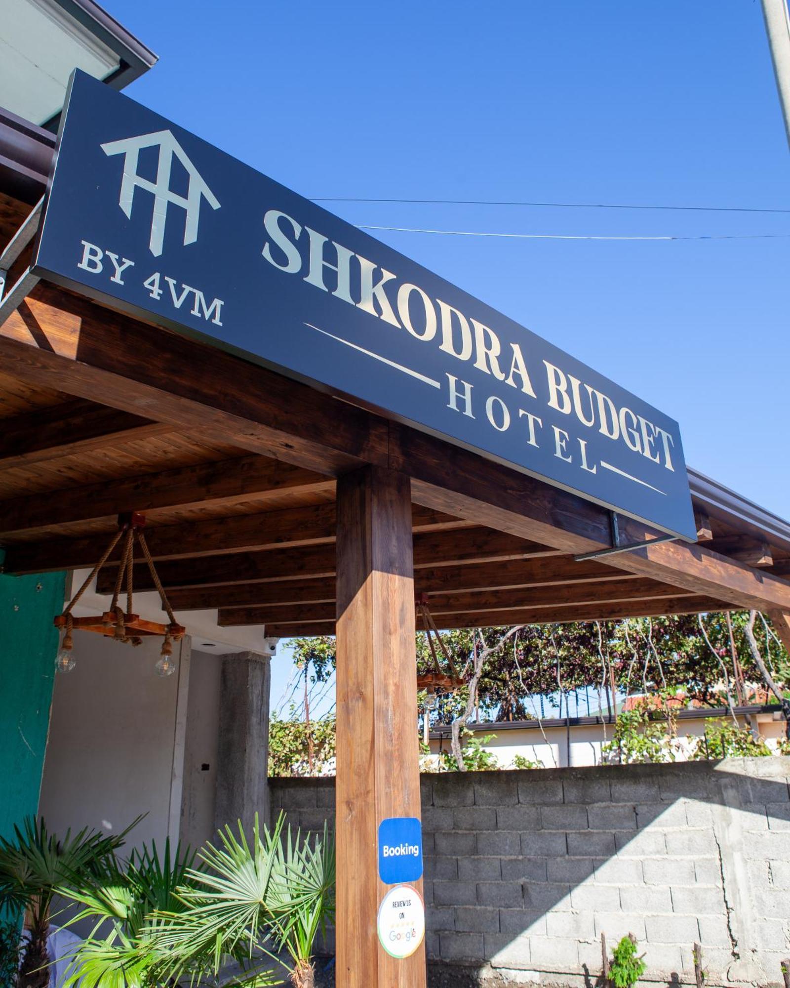 Shkodra Budget Hotel エクステリア 写真